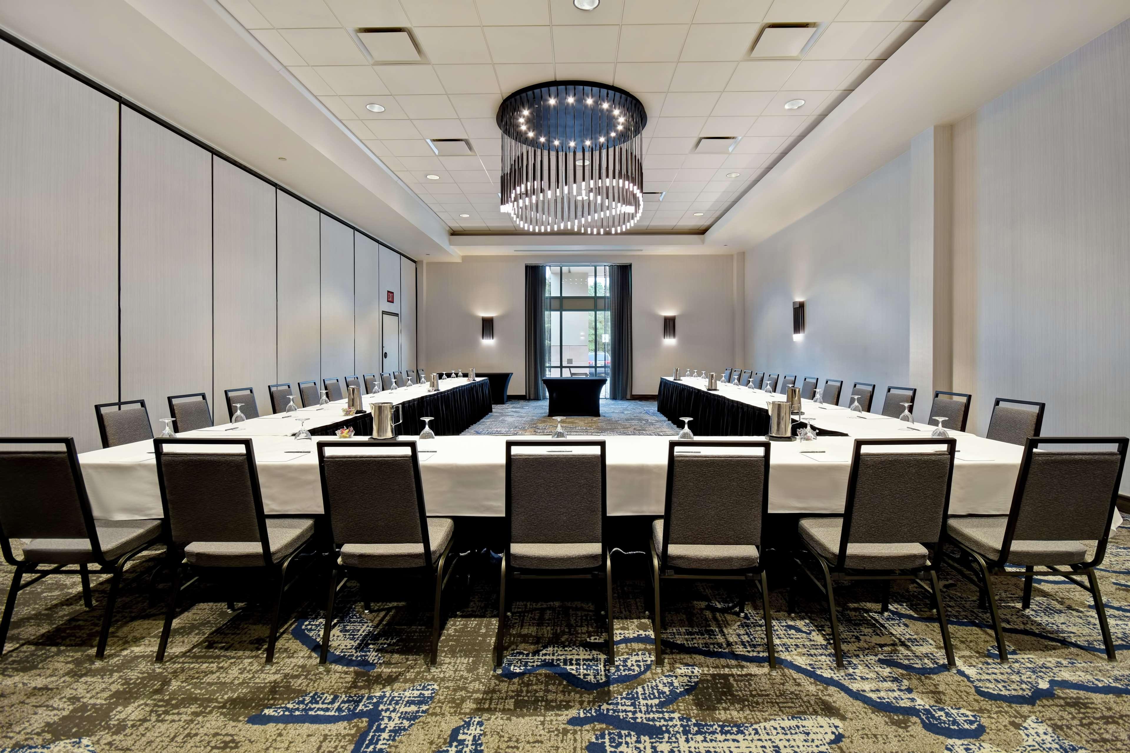 Embassy Suites By Hilton Raleigh Durham Research Triangle Cary Kültér fotó